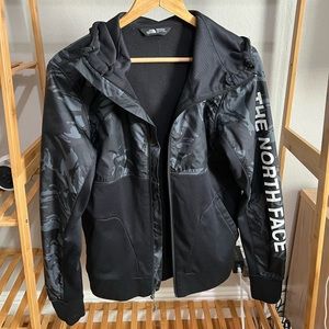 THE NORTH FACE WINDBREAKER ZIP UP JACKET SIZE M